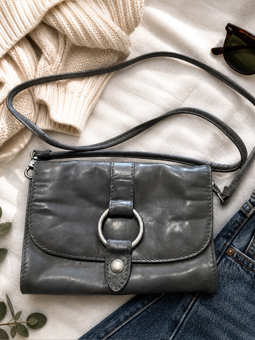 Frye Gray Distressed Leather Crossbody Ring Bag Western Cowgirl Style